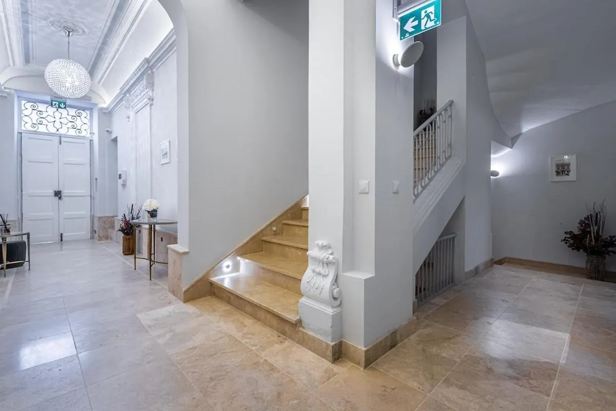 Old Theatre Suites - Vulcano La La Valletta 0*,