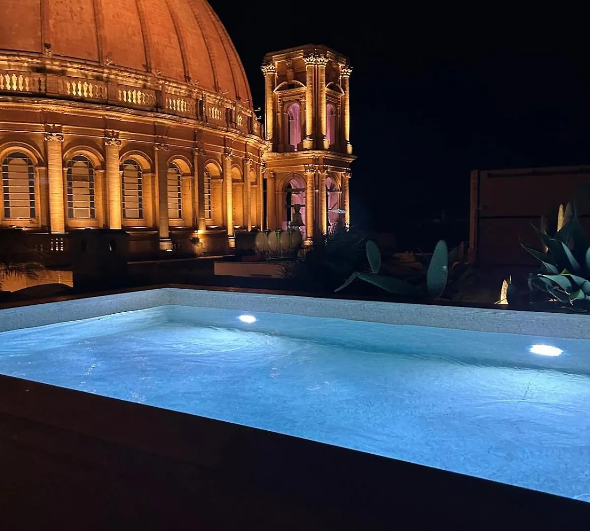 Old Theatre Suites - Vulcano La La Valletta Appartamento