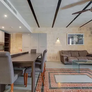  Apartment Vallettastay - Orangerie Two Bedroom 301